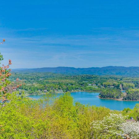 Lake-View Condo With Covered Deck In Hiawassee! Dış mekan fotoğraf